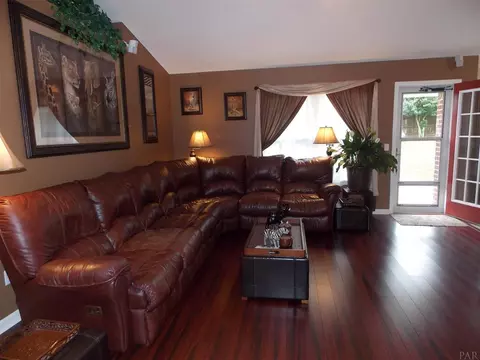 4821 Timberland Dr, Pace, FL 32571 photo 9