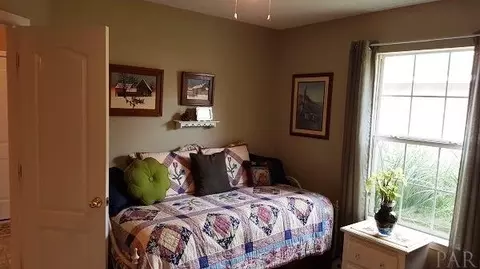 755 Hanley Downs Dr, Cantonment, FL 32533 photo 8
