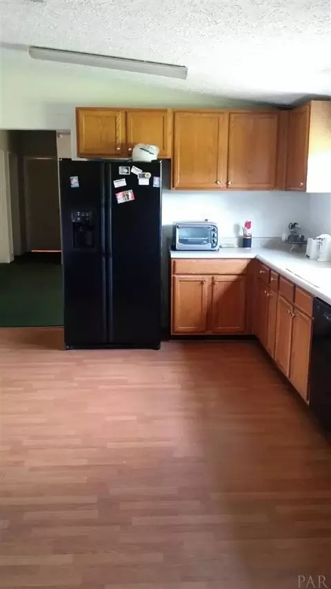 9860 Provencial St, Milton, FL 32583 photo 2