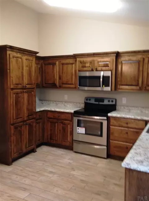 4827 Covenant Cir, Pace, FL 32571 photo 6