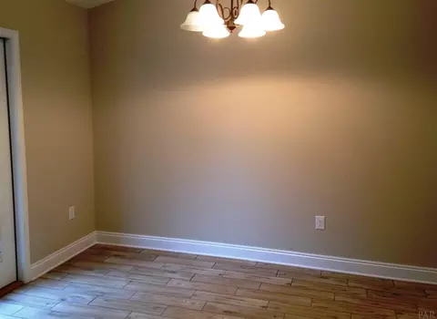 4827 Covenant Cir, Pace, FL 32571 photo 9