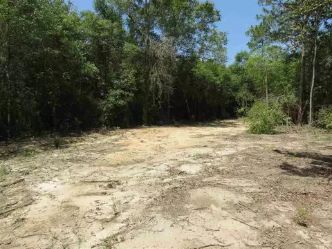 5261 Old Oak Rd, Milton, FL 32583 photo 5