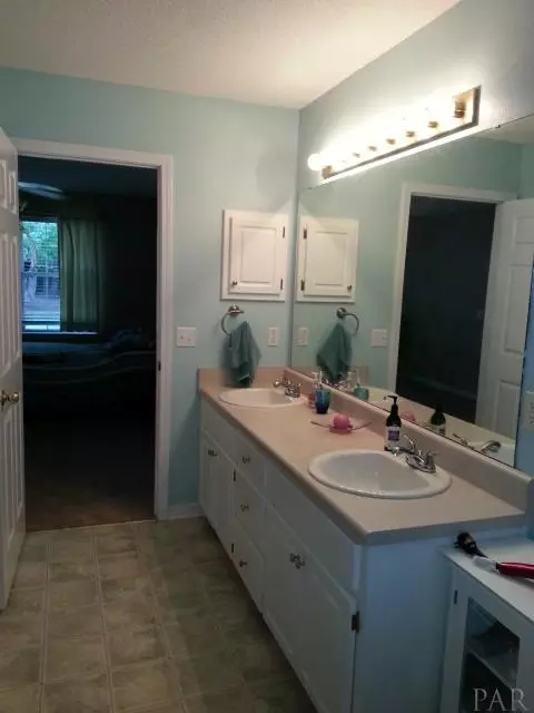 1927 Commodore Dr, Navarre, FL 32566 photo 15