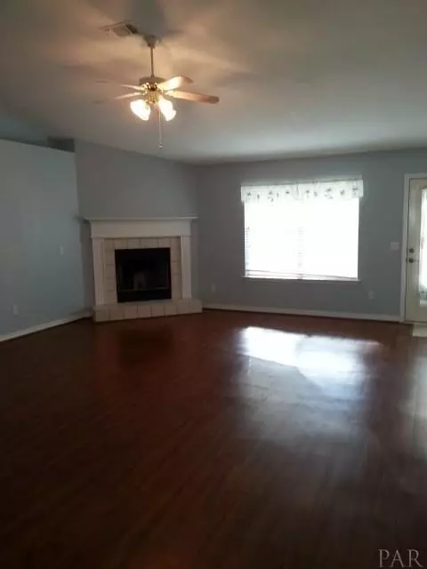 1927 Commodore Dr, Navarre, FL 32566 photo 18