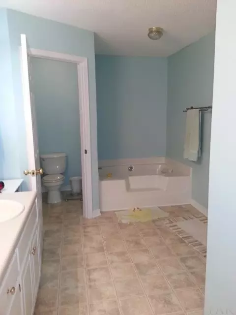 1927 Commodore Dr, Navarre, FL 32566 photo 11