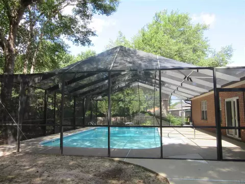 2983 Greystone Dr, Pace, FL 32571 photo 5