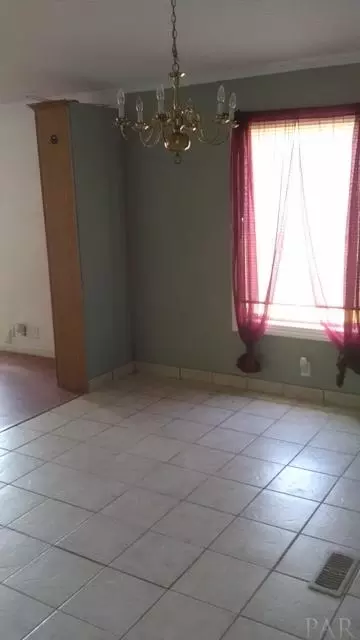 9573 S Trace Rd, Milton, FL 32583 photo 8