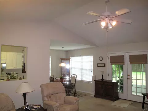 638 Hanley Downs Dr, Cantonment, FL 32533 photo 4