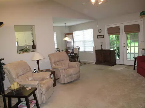 638 Hanley Downs Dr, Cantonment, FL 32533 photo 3