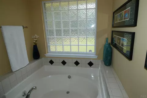 2960 N 18th Ave, Milton, FL 32583 photo 18