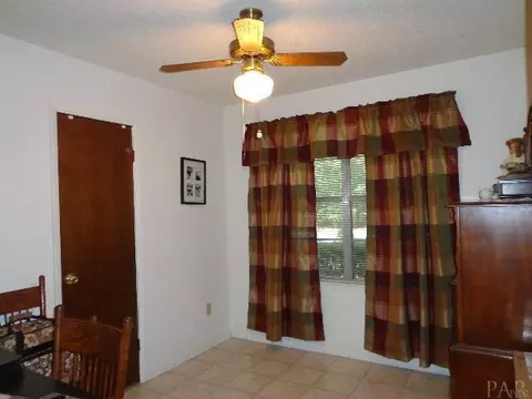 5896 Cedar Tree Dr, Milton, FL 32570 photo 13