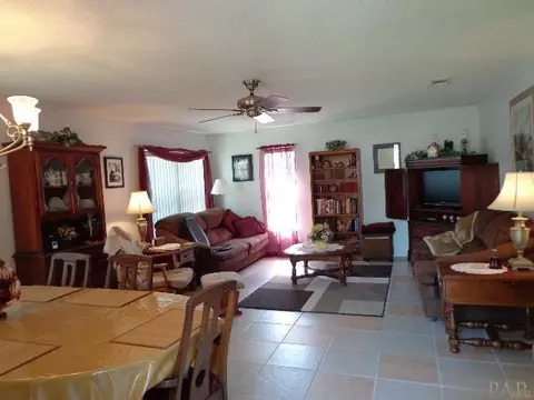 5896 Cedar Tree Dr, Milton, FL 32570 photo 4
