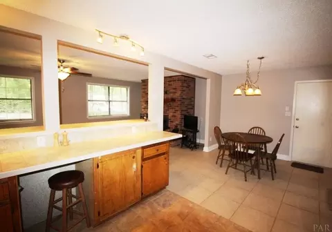 5502 Rowell Rd, Milton, FL 32571 photo 6