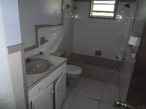 6254 Forest Dr, Milton, FL 32570 photo 11