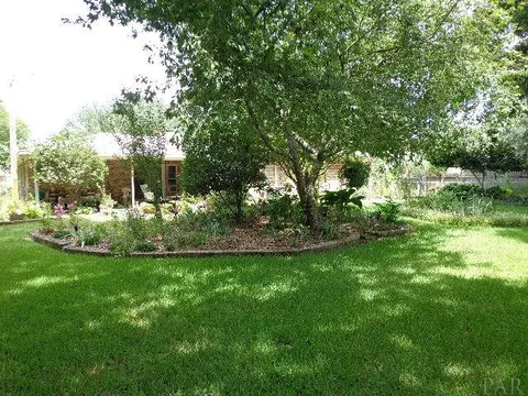 4638 Gregg Ave, Pace, FL 32571 photo 2