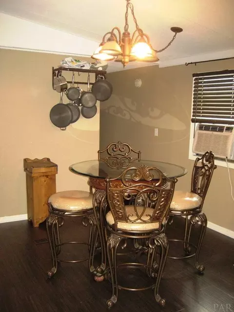 5188 Hamilton Ln, Pace, FL 32571 photo 8