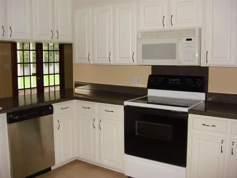 369 Man O War Cir, Cantonment, FL 32533 photo 13