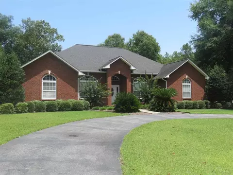 192 Red Maple Dr, Flomaton, AL 36441 photo 1