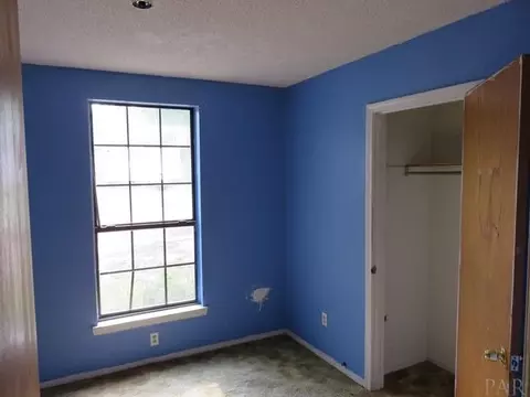 5886 Independence Dr, Milton, FL 32570 photo 8