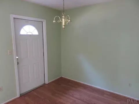 5886 Independence Dr, Milton, FL 32570 photo 6