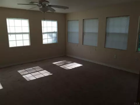 5164 Oakleaf Dr, Pace, FL 32571 photo 5