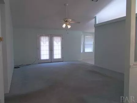 852 Copper Ridge Ct, Cantonment, FL 32533 photo 3