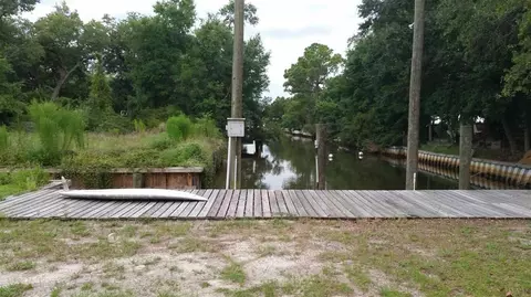 353 Katie St, Milton, FL 32583 photo 5