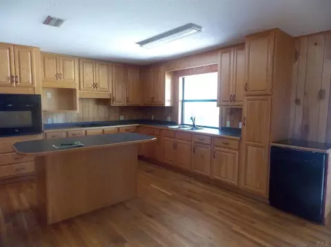 4295 Goldfinch Ln, Jay, FL 32565 photo 3