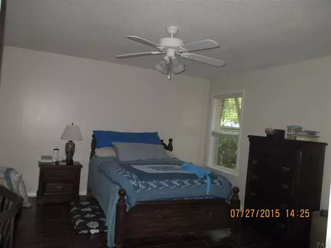 5748 Loring Dr, Milton, FL 32583 photo 15