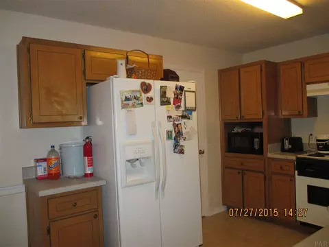 5748 Loring Dr, Milton, FL 32583 photo 12