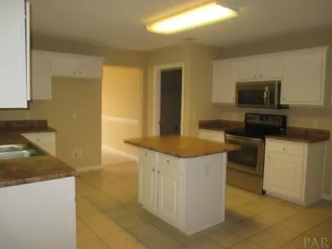 1663 Condor Dr, Cantonment, FL 32533 photo 9
