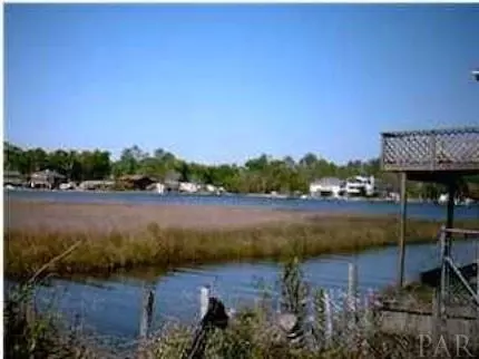 7746 Sunfish Ln, Milton, FL 32583 photo 1