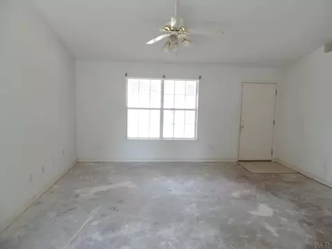 4167 Bell Ln, Pace, FL 32571 photo 2