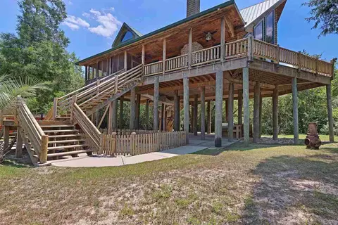 7764 River Landing Dr, Milton, FL 32583 photo 2
