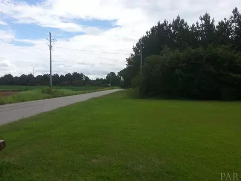 4903 Dixonville Rd, Jay, FL 32565 photo 2