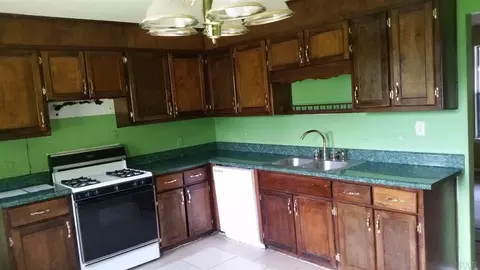 6200 Fox Run St, Milton, FL 32583 photo 3