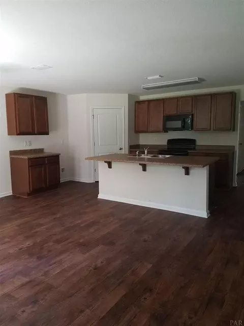 3441 Quail Dr, Pace, FL 32571 photo 3