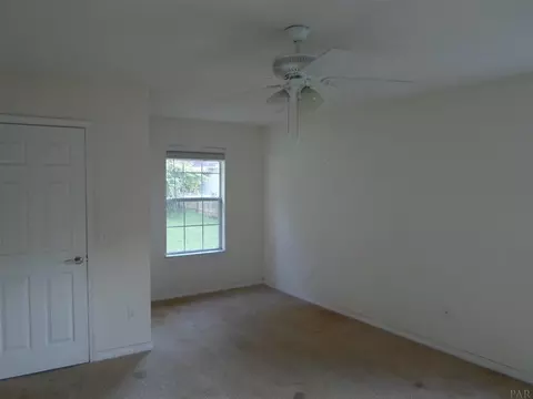 6221 Forest Dr, Milton, FL 32570 photo 9