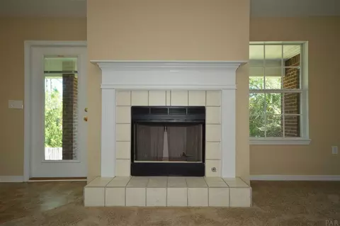 4826 Ribault Ln, Milton, FL 32583 photo 6