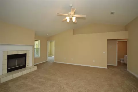 4826 Ribault Ln, Milton, FL 32583 photo 5