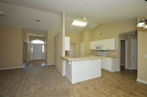 4826 Ribault Ln, Milton, FL 32583 photo 8