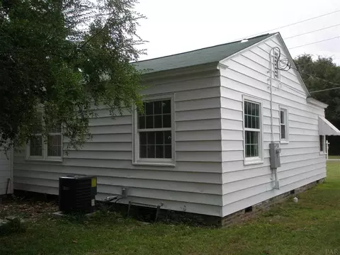 310 Pace Pkwy, Cantonment, FL 32533 photo 17
