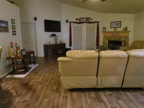 646 Hanley Downs Dr, Cantonment, FL 32533 photo 17