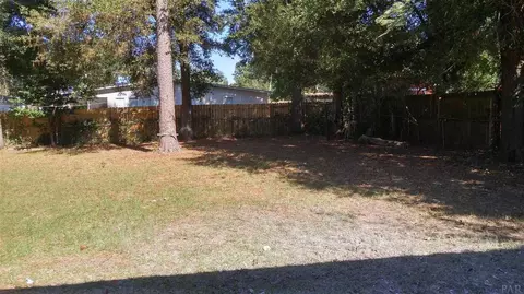 6330 Park Ave, Milton, FL 32570 photo 15