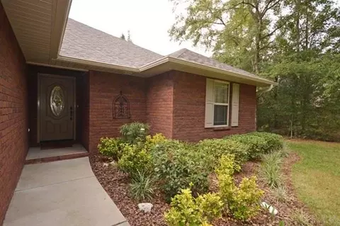 6135 Cedar Tree Dr, Milton, FL 32570 photo 3