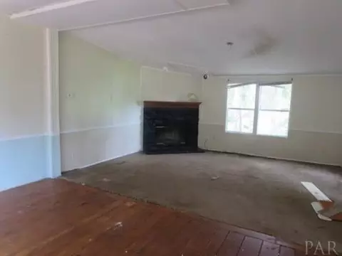 6790 Trammel Dr, Milton, FL 32570 photo 3