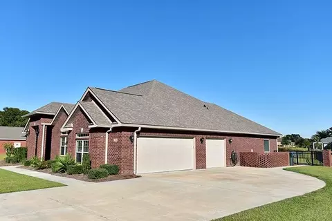 3194 Southfork Dr, Pace, FL 32571 photo 8