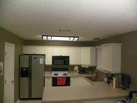 5583 Chantilly Cir, Milton, FL 32583 photo 8