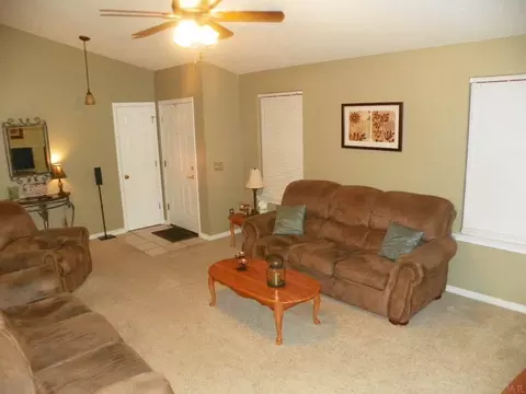 5583 Chantilly Cir, Milton, FL 32583 photo 7