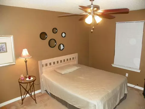 5583 Chantilly Cir, Milton, FL 32583 photo 15